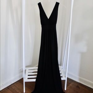 Lily Maxi Black Dress